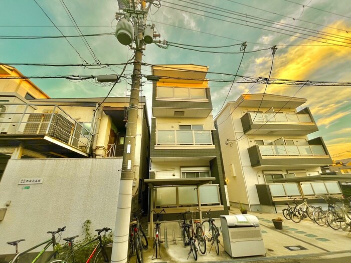 物件外観写真3　(外観写真)