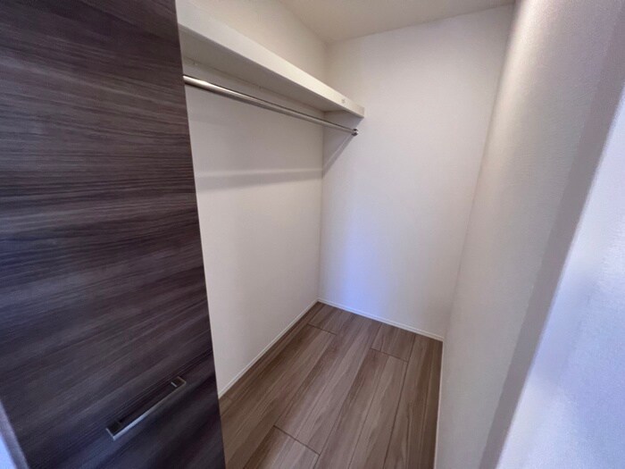 物件内観写真11　(収納)