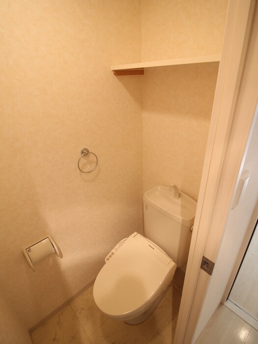 物件内観写真11　(トイレ)