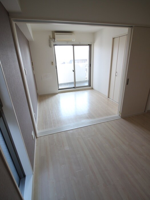 物件内観写真12　(居室)