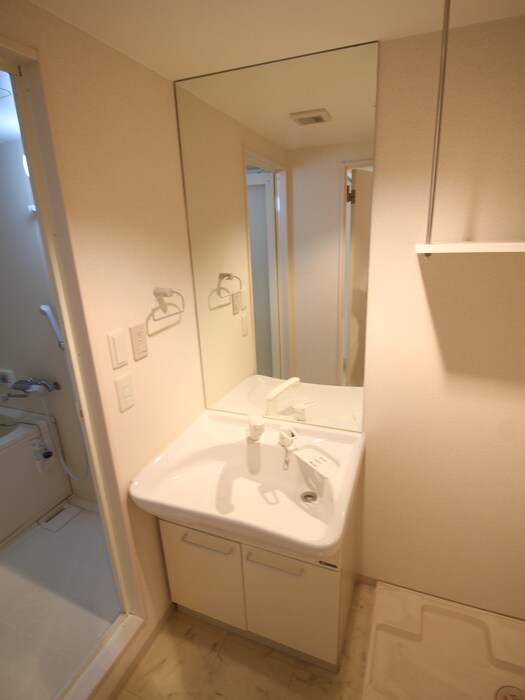 物件内観写真12　(洗面)