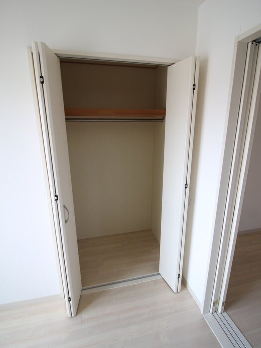 物件内観写真14　(収納)