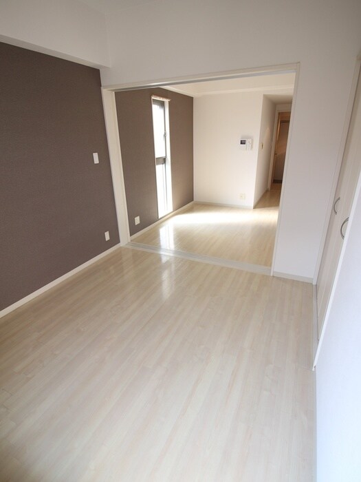 物件内観写真15　(内観写真)