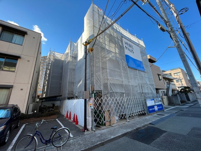 物件外観写真1　(建築中)