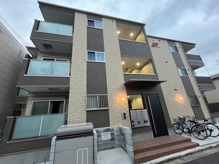 物件外観写真2　(外観写真)