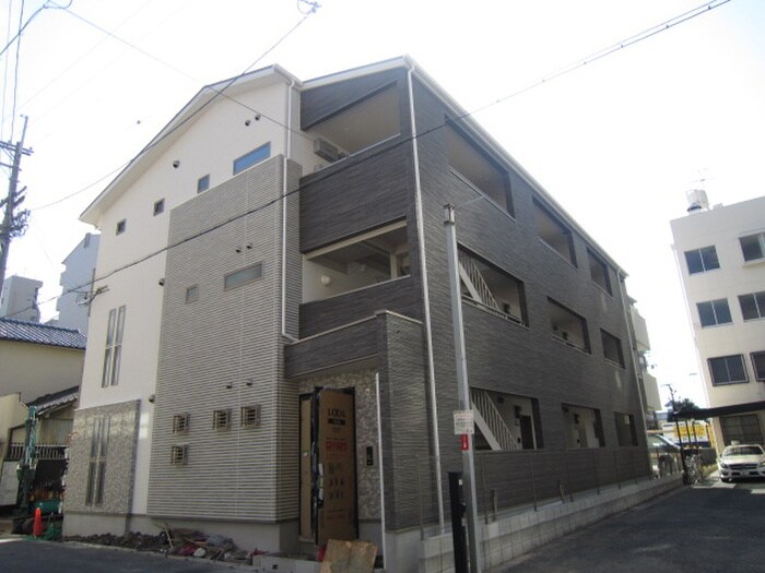 物件外観写真1　(外観写真)