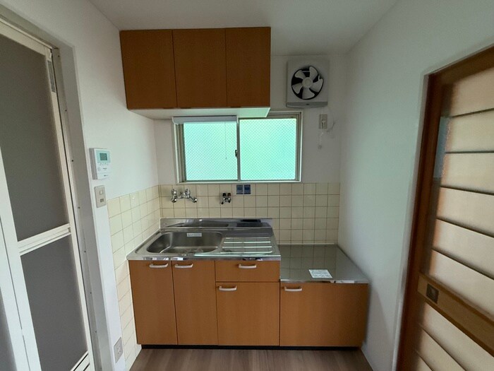 物件内観写真8　(キッチン)