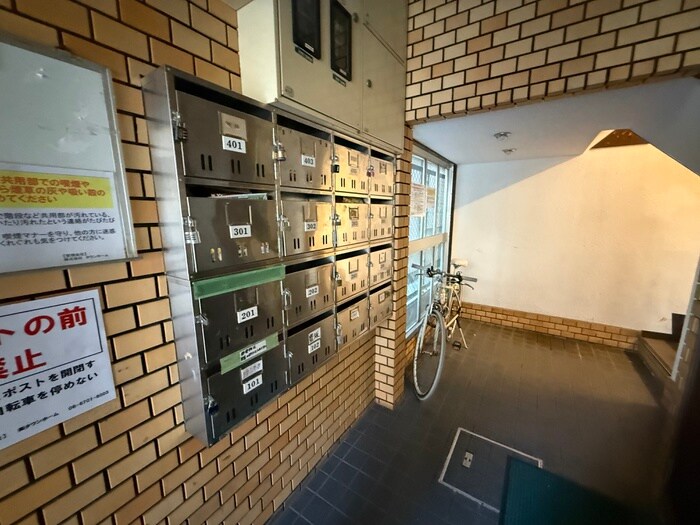 物件外観写真4　(建物設備)