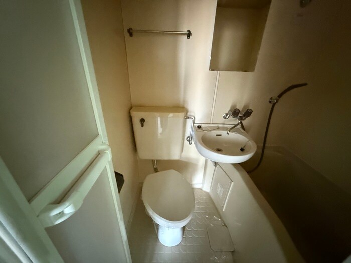 物件内観写真10　(トイレ)