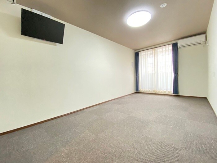 物件内観写真9　(居室)