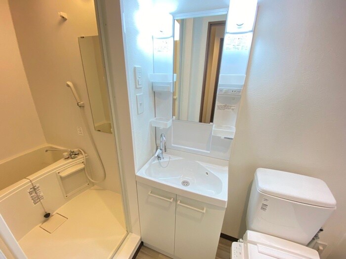 物件内観写真13　(洗面)