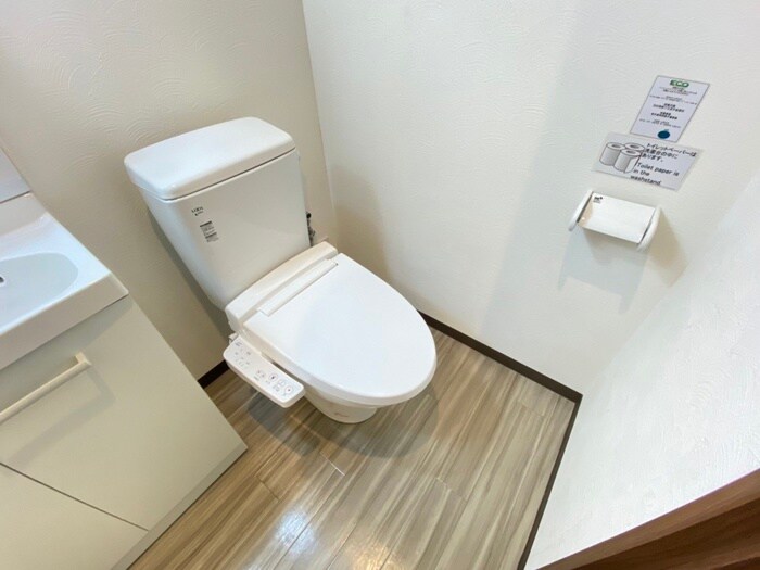 物件内観写真15　(トイレ)