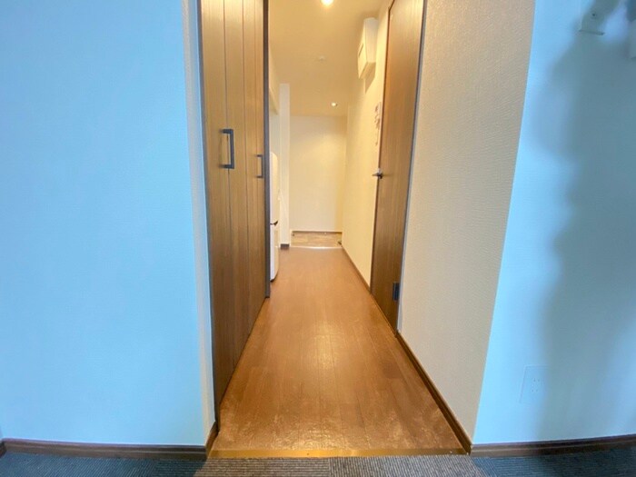 物件内観写真17　(廊下)