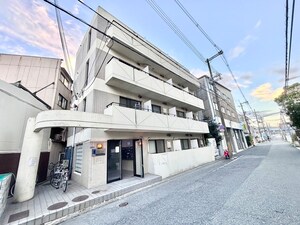 ｃｈｅｖｉｏｔ外観写真