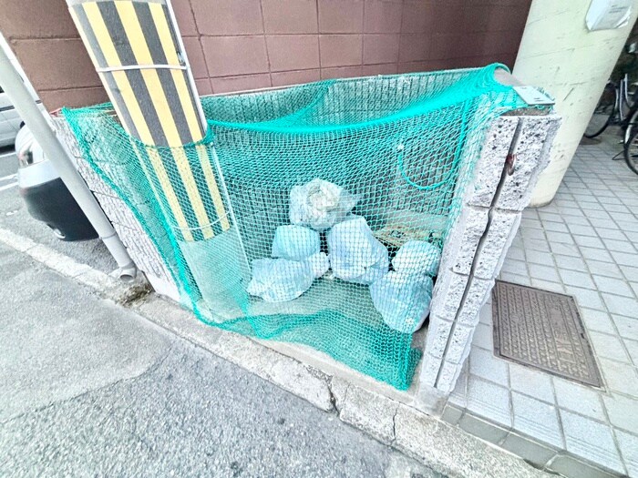 物件外観写真6　(建物設備)