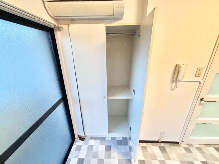物件内観写真15　(収納)