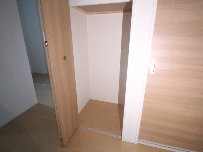 物件内観写真21　(収納)