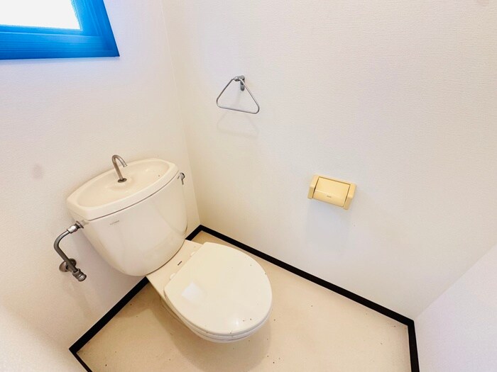 物件内観写真9　(トイレ)