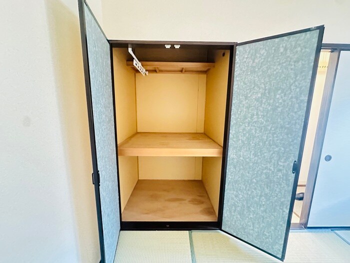物件内観写真10　(収納)