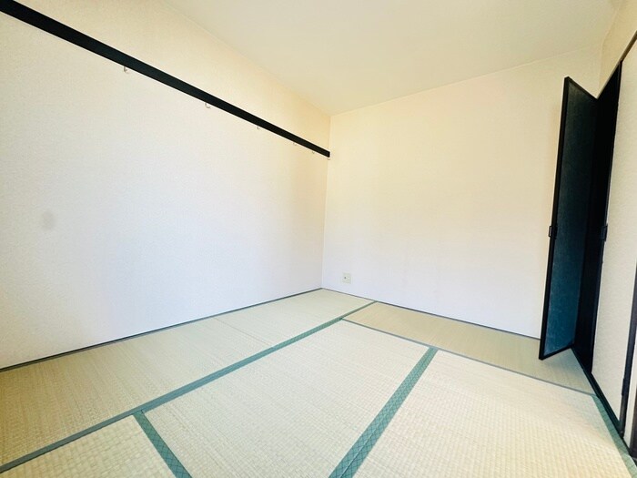 物件内観写真15　(居室)