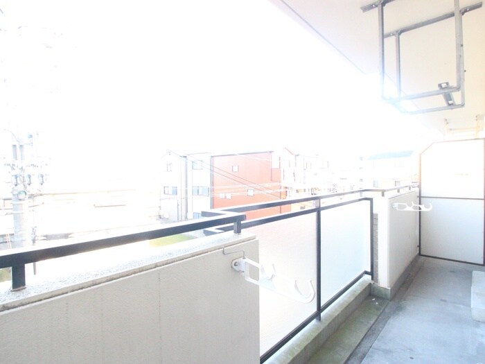 物件内観写真13　(ベランダ・バルコニー)