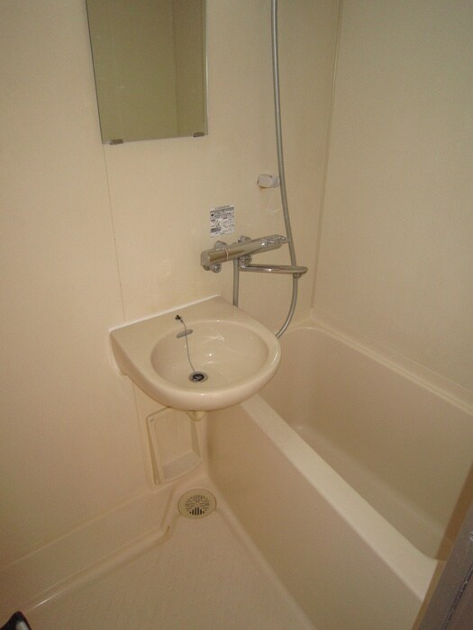 物件内観写真13　(バス／シャワールーム等)