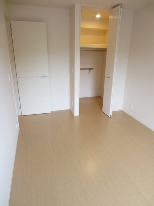 物件内観写真12　(居室)