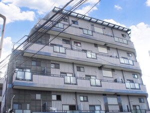 吉永ビル鼓が滝駅前外観写真