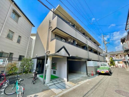 ロイヤルカーサ高柳外観写真