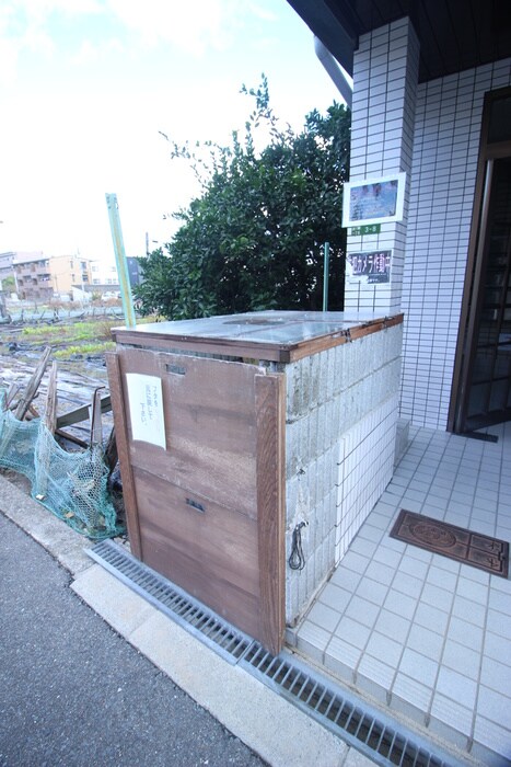 物件外観写真5　(周辺環境)