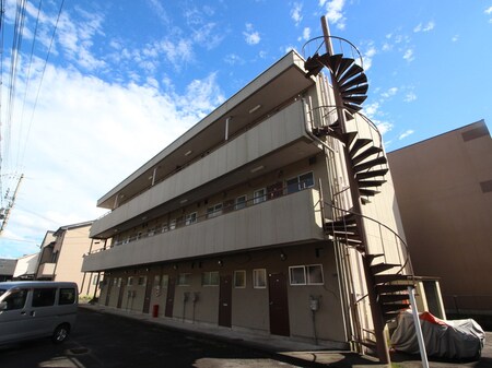 遠藤マンション外観写真