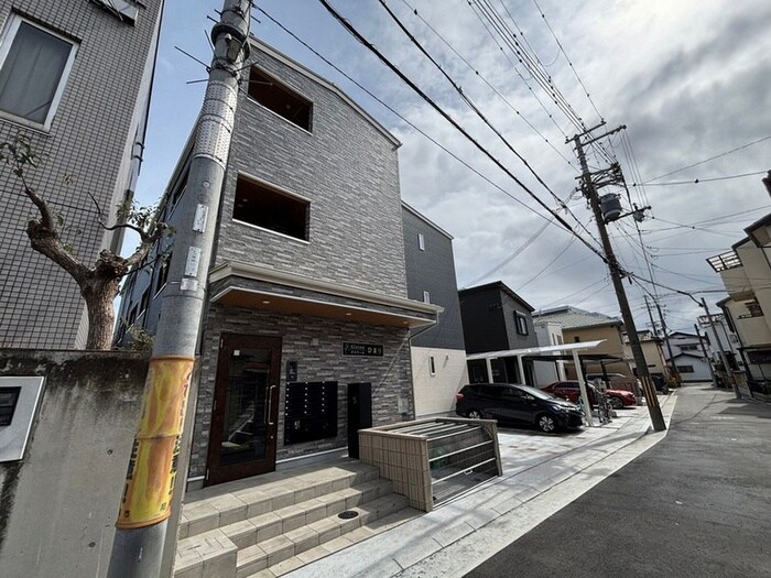 物件外観写真1　(外観写真)