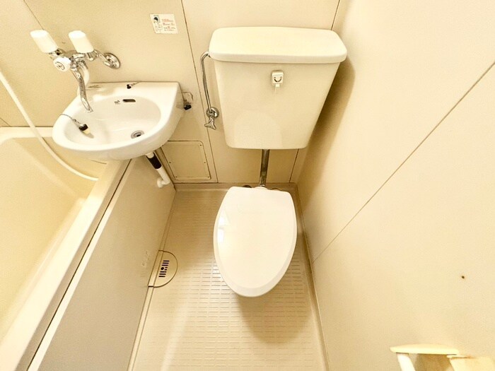 物件内観写真10　(トイレ)