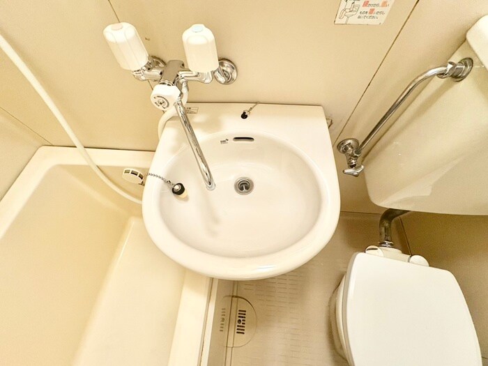 物件内観写真11　(洗面)