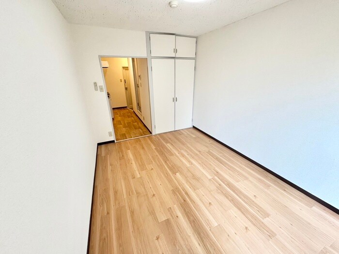 物件内観写真15　(居室)