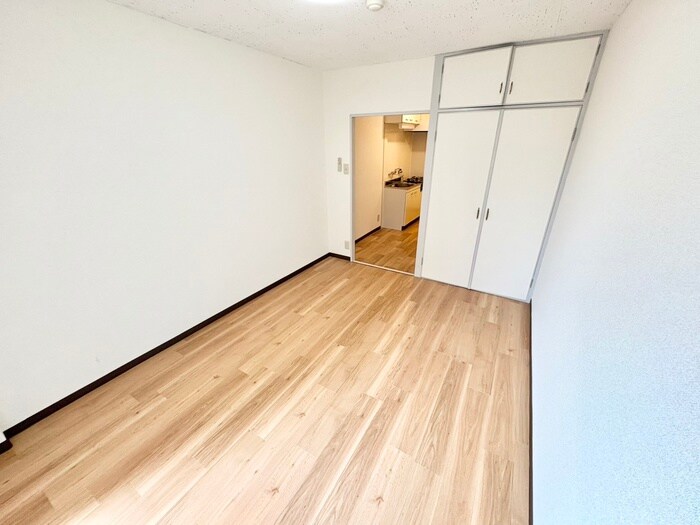 物件内観写真16　(居室)