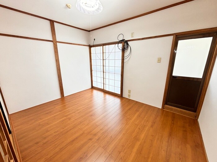 物件内観写真7　(居室)
