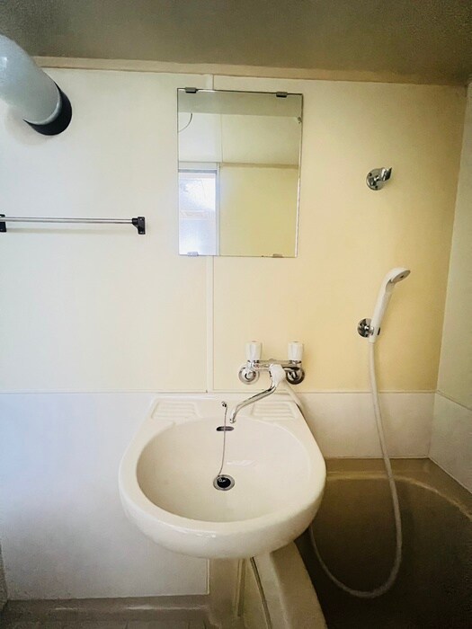 物件内観写真12　(洗面)