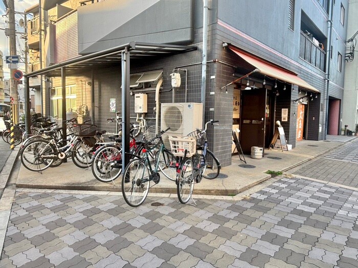 物件外観写真3　(駐輪場)