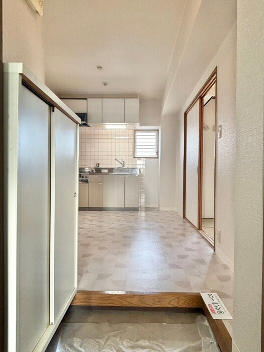 物件内観写真20　(玄関)