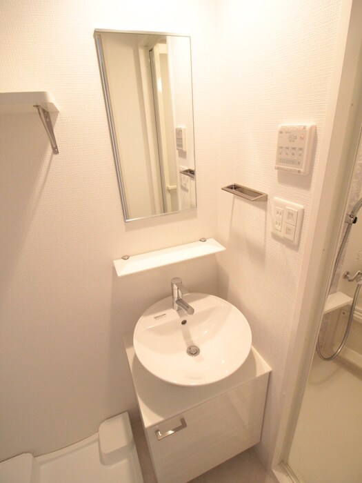 物件内観写真10　(洗面)