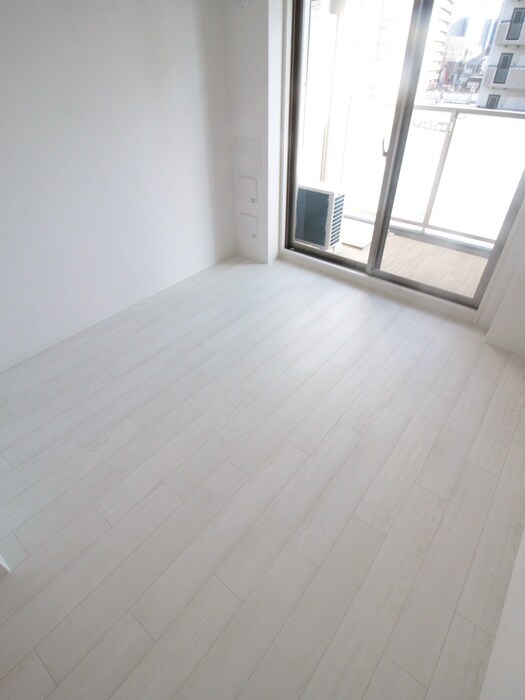 物件内観写真15　(居室)