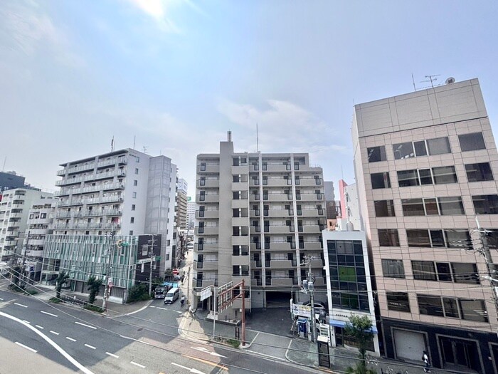 物件内観写真16　(室内からの展望)