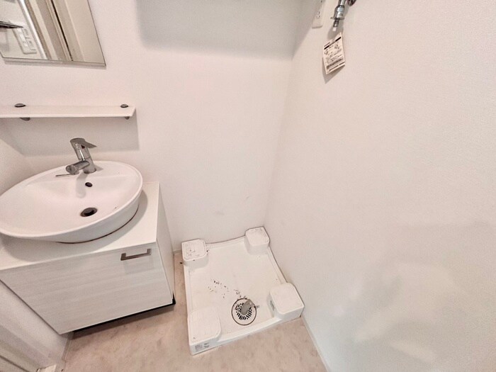 物件内観写真21　(洗濯機置場)