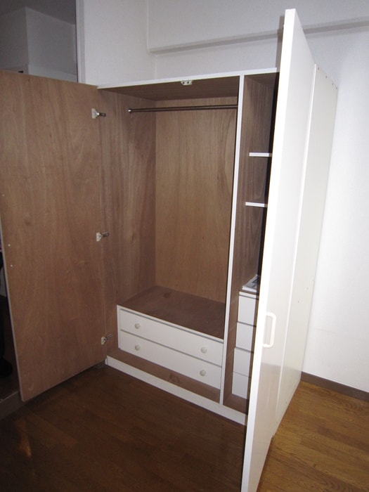 物件内観写真12　(収納)