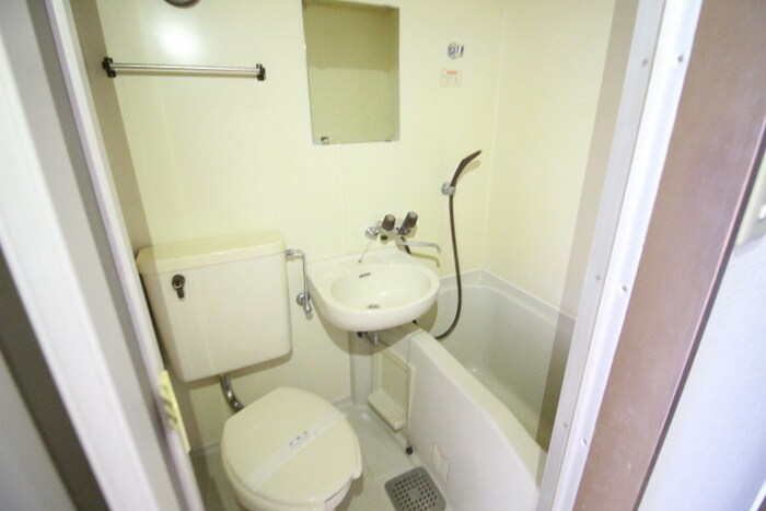 物件内観写真12　(バス／シャワールーム等)