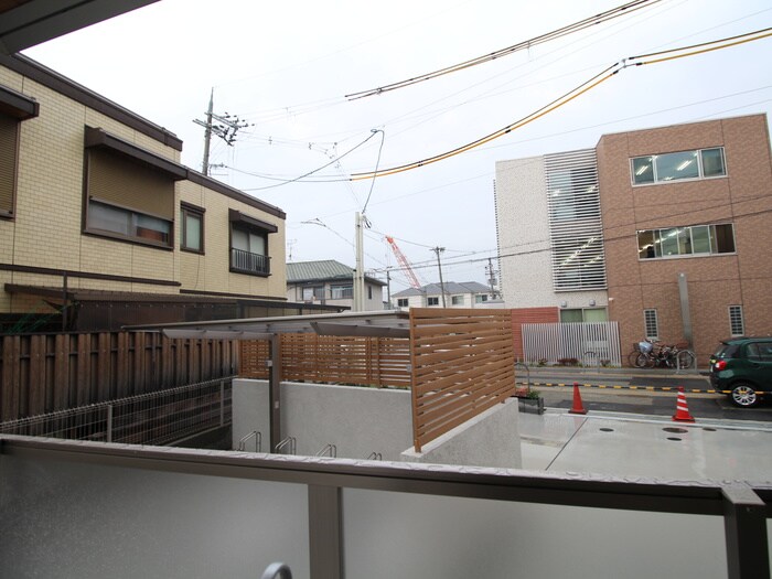 物件内観写真17　(室内からの展望)