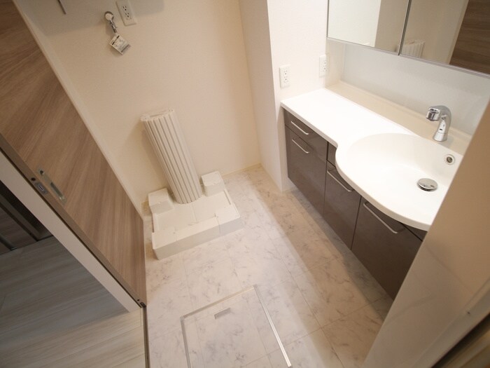 物件内観写真18　(洗面)