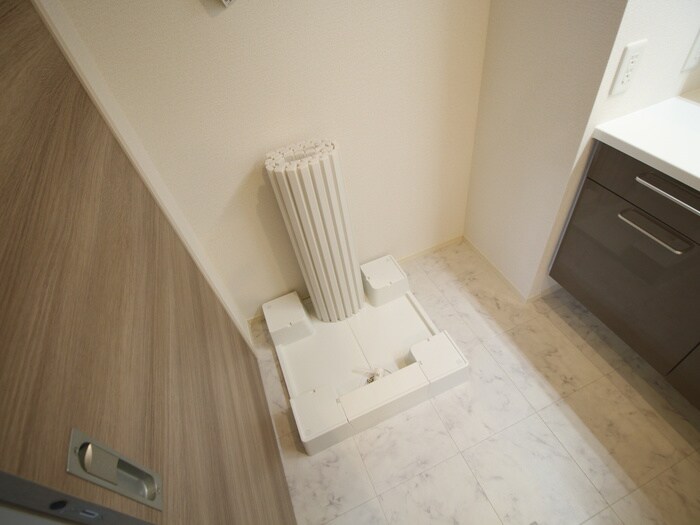 物件内観写真20　(洗濯機置場)