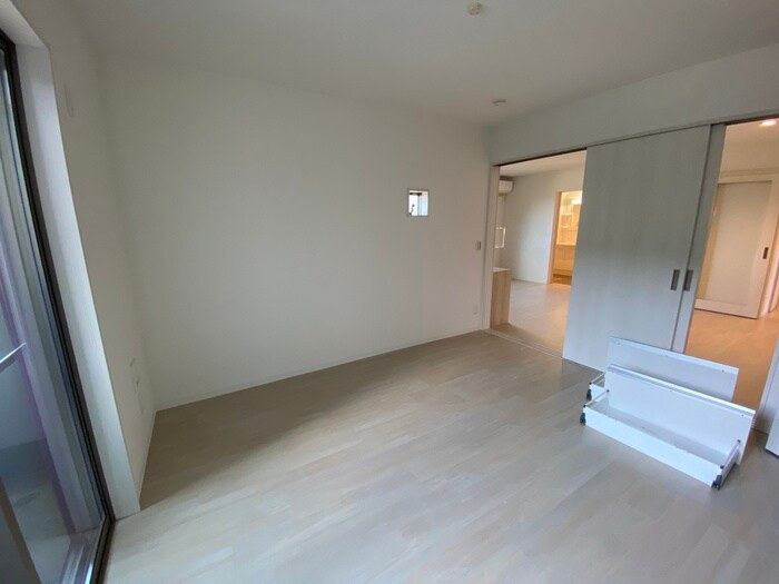 物件内観写真13　(居室)